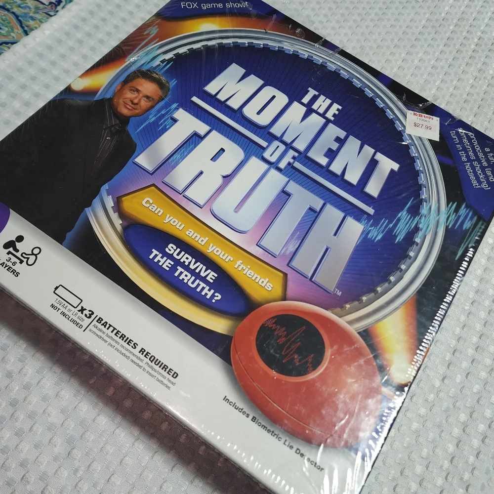 LIGHTHEARTED NWT THE MOMENT OF TRUTH GAME 2008